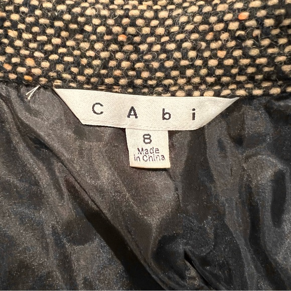 CAbi Short Tweed Jacket Single Button Size 8 - Picture 8 of 8